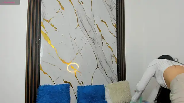 nina vixen online show from 11/13/25, 07:40