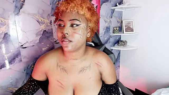 AngelThroatt online show from 10/31/25, 07:10