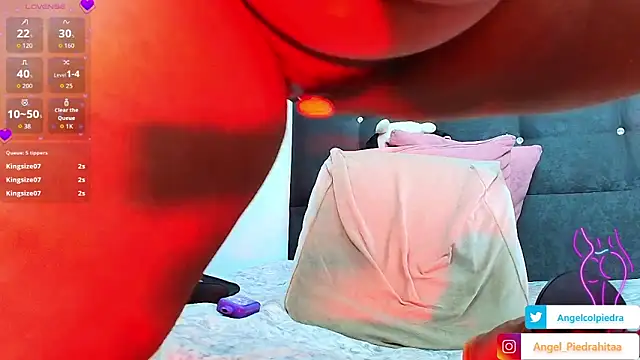 AngelThroatt online show from 02/18/26, 01:36