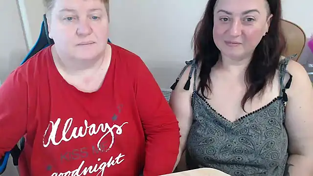 Bertie Adeline online show from 11/30/25, 10:16