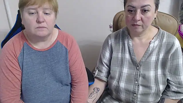 Bertie Adeline online show from 10/24/25, 03:11