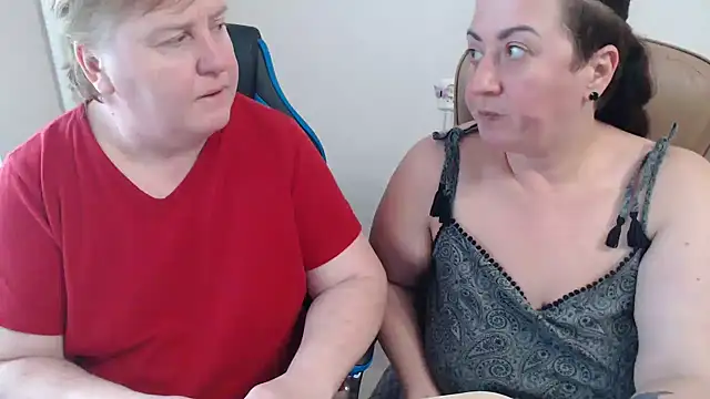 Bertie Adeline online show from 11/11/25, 11:38