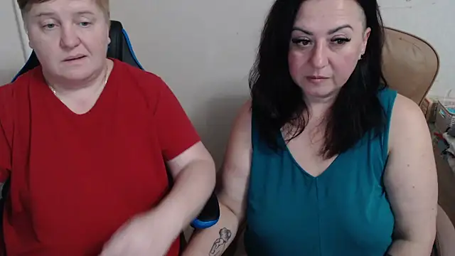 Snapshot of Bertie_Adeline chatting on 09/14/25, 07:14 Bertie Adeline online show from 09/14/25, 07:14