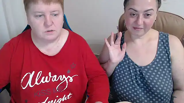 Bertie Adeline online show from 11/26/25, 03:45