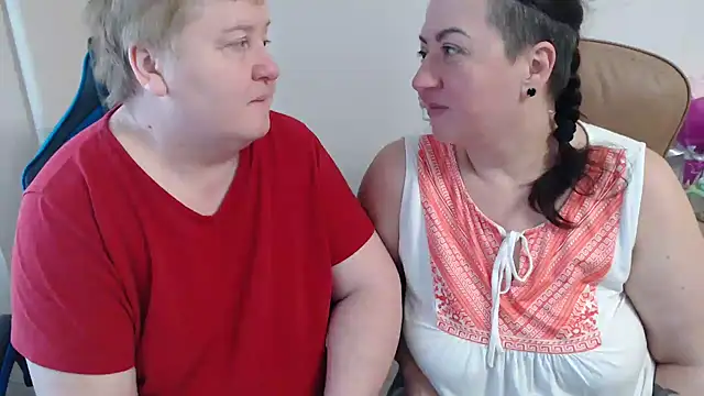 Bertie Adeline online show from 12/18/25, 07:02