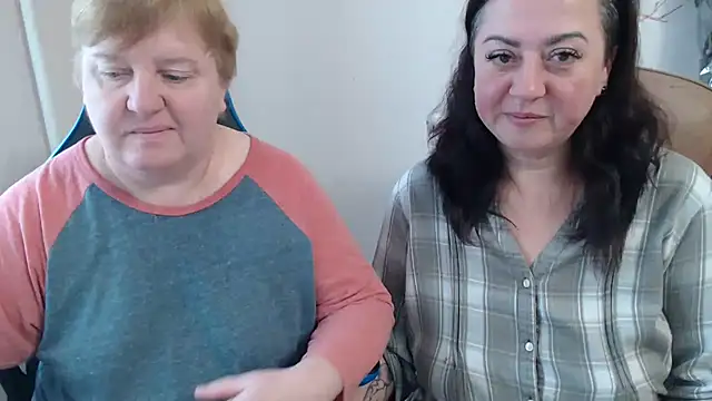 Bertie Adeline online show from 10/25/25, 07:51