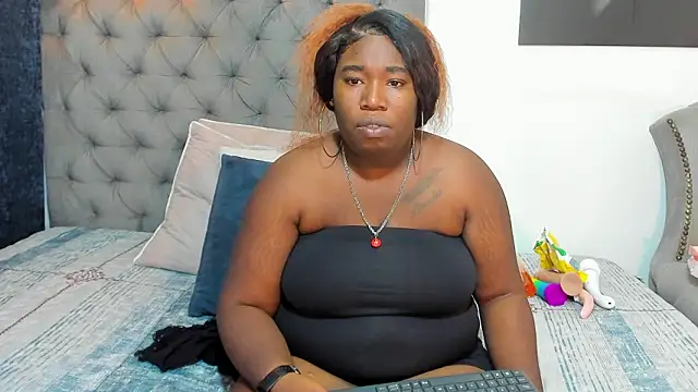 nahiroby ebony online show from 03/12/26, 06:01