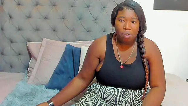 nahiroby ebony online show from 04/04/26, 01:50