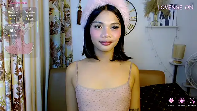 Snapshot of extremeJiana chatting on 10/21/25, 06:57 extremeJiana online show from 10/21/25, 06:57
