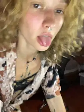 Snapshot of __grace__ chatting on 03/03/26, 10:33 grace online show from 03/03/26, 10:33