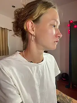   grace   online show from 03/24/26, 07:41