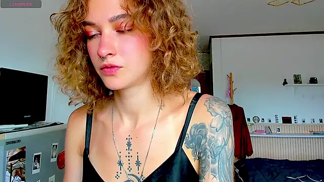   grace   online show from 11/20/25, 04:46