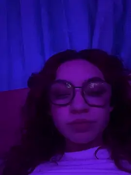 Red kytty6 online show from 09/15/25, 04:57