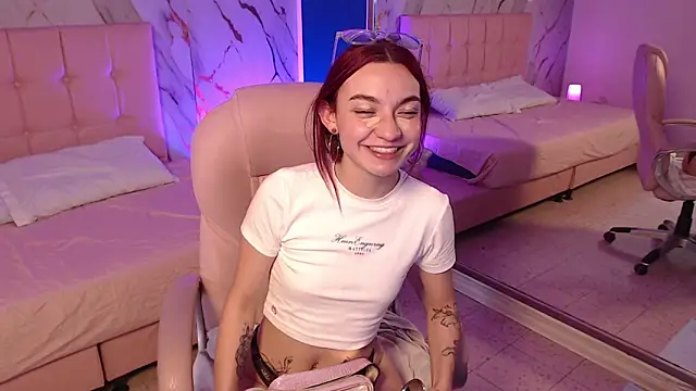 Red kytty6 online show from 02/03/26, 09:20