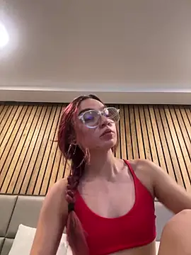 Red kytty6 online show from 03/29/26, 05:53