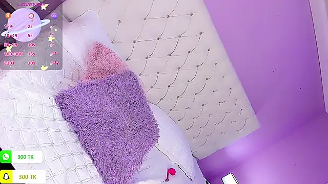 DaniielaV online show from 12/19/25, 02:08