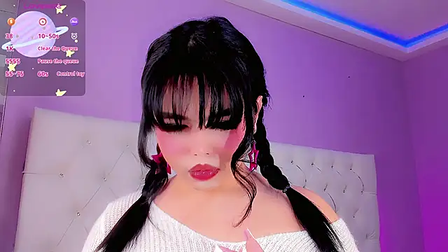 DaniielaV online show from 01/13/26, 01:48