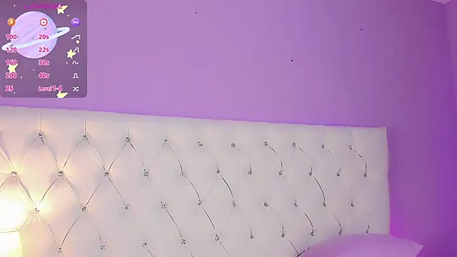 DaniielaV online show from 02/13/26, 01:11