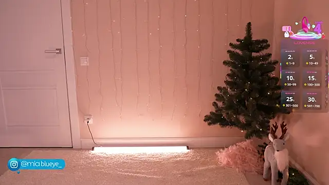 Miablueye online show from 01/09/26, 04:03