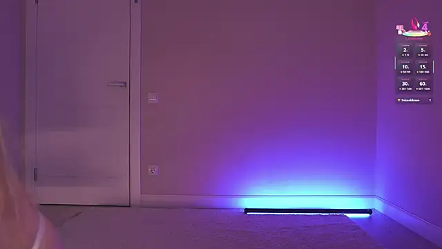 Miablueye online show from 04/15/26, 03:49