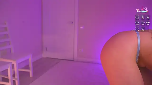 Miablueye online show from 04/17/26, 04:43