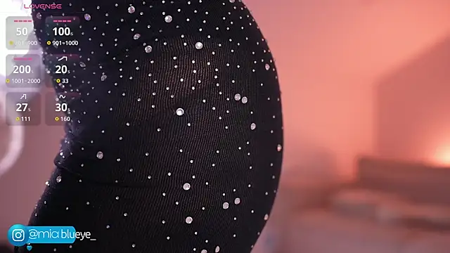 Miablueye online show from 09/16/25, 04:52