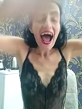 Gecenin Kralicesi online show from 11/02/25, 10:53