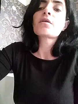 Gecenin Kralicesi online show from 03/04/26, 06:43