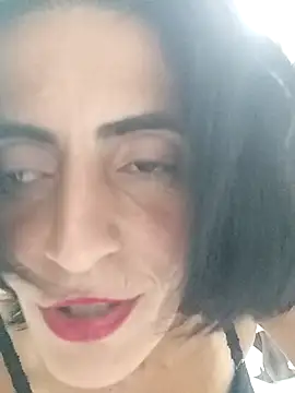 Snapshot of Gecenin_Kralicesi chatting on 10/15/25, 09:34 Gecenin Kralicesi online show from 10/15/25, 09:34