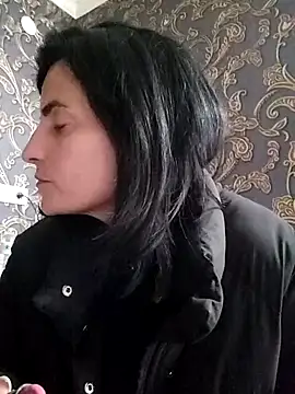 Gecenin Kralicesi online show from 03/18/26, 07:00