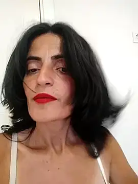 Snapshot of Gecenin_Kralicesi chatting on 09/18/25, 02:20 Gecenin Kralicesi online show from 09/18/25, 02:20