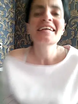 Gecenin Kralicesi online show from 05/06/26, 06:28