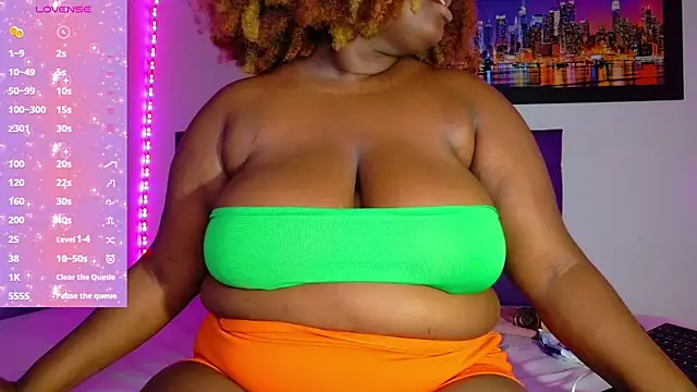 ebony NeighborMoans online show from 03/25/26, 03:17