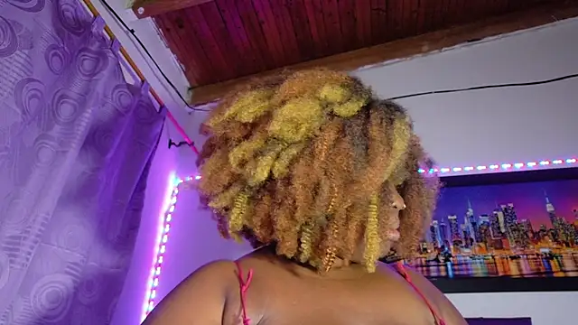 ebony NeighborMoans online show from 03/27/26, 03:37