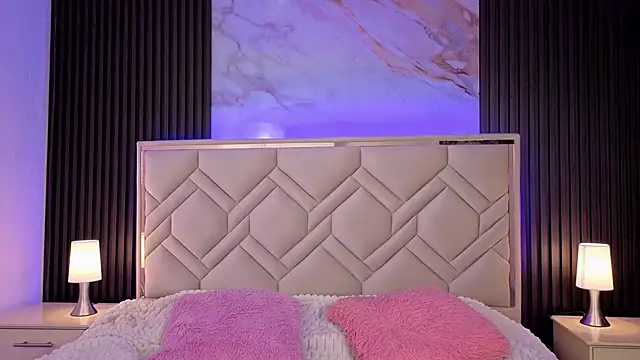 MiaaFarrel online show from 02/21/26, 05:48