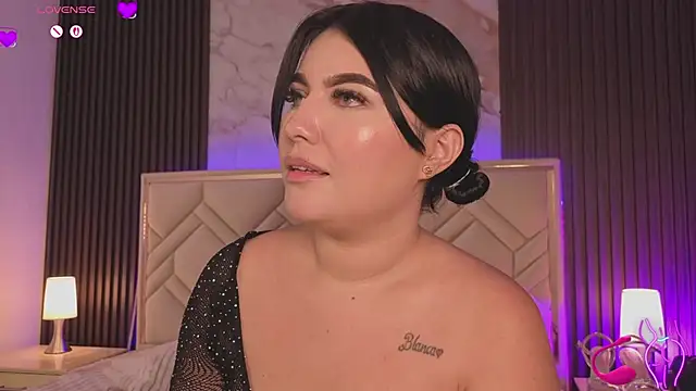 MiaaFarrel online show from 04/28/26, 02:27