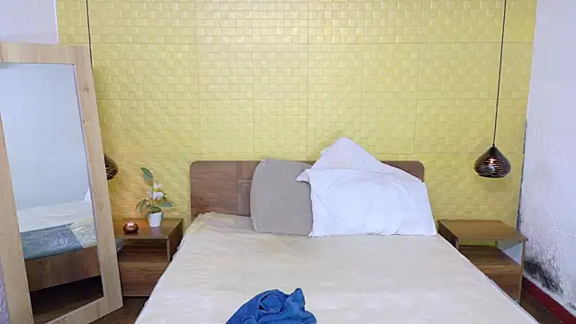 fat naughtyass online show from 03/29/26, 01:24