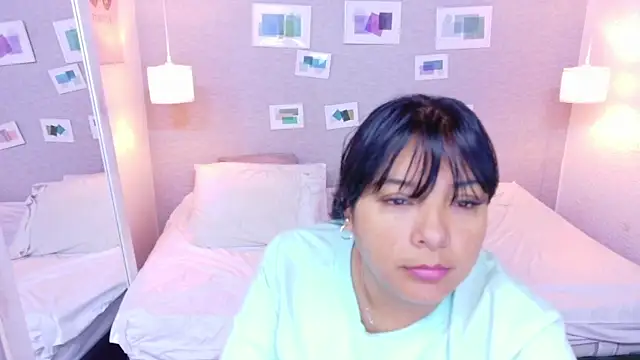 Snapshot of fat_naughtyass chatting on 06/19/26, 12:44 fat naughtyass online show from 06/19/26, 12:44