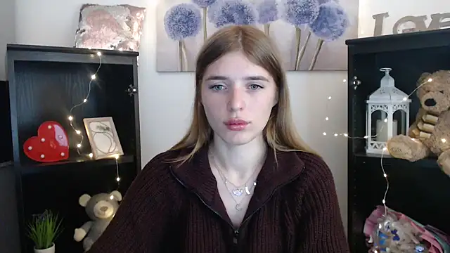 JuiceLips   online show from 09/30/25, 10:32