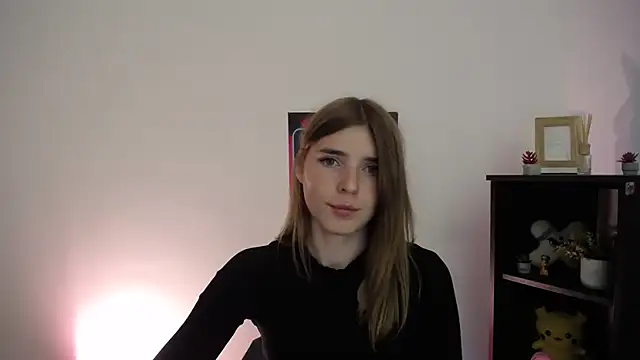 JuiceLips   online show from 09/24/25, 02:45
