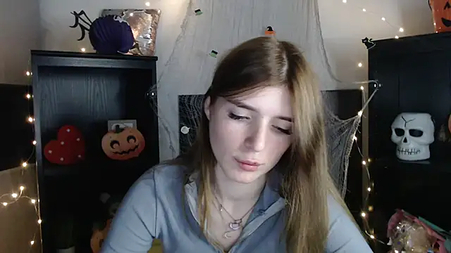 JuiceLips   online show from 11/03/25, 05:05