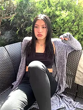 KloePink  online show from 10/22/25, 01:54