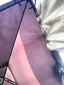 KloePink  online show from 11/29/25, 12:05