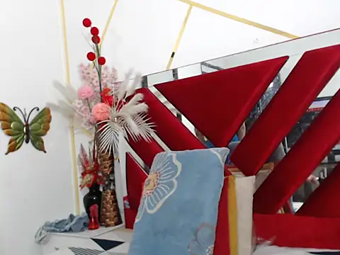 KathalinaSmit online show from 10/05/25, 02:08