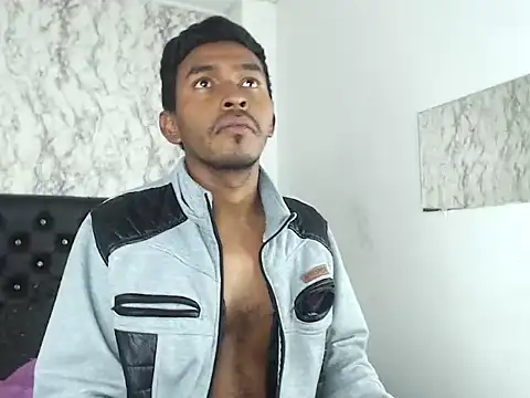 Snapshot of Adam_Morgan2 chatting on 10/08/25, 04:03 Adam Morgan2 online show from 10/08/25, 04:03