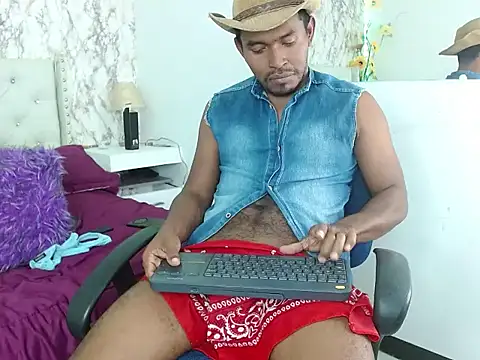 Snapshot of Adam_Morgan2 chatting on 09/27/25, 07:25 Adam Morgan2 online show from 09/27/25, 07:25