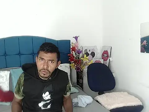 Snapshot of Adam_Morgan2 chatting on 11/26/25, 04:12 Adam Morgan2 online show from 11/26/25, 04:12