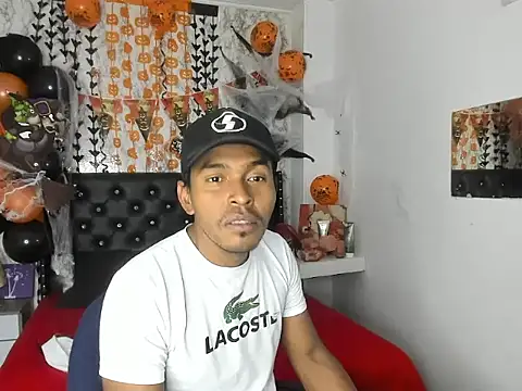 Snapshot of Adam_Morgan2 chatting on 10/30/25, 07:11 Adam Morgan2 online show from 10/30/25, 07:11