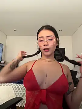 CatadeLuca online show from 12/18/25, 06:23