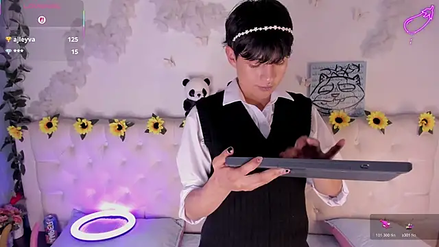 AleAurarashi online show from 02/03/26, 06:22